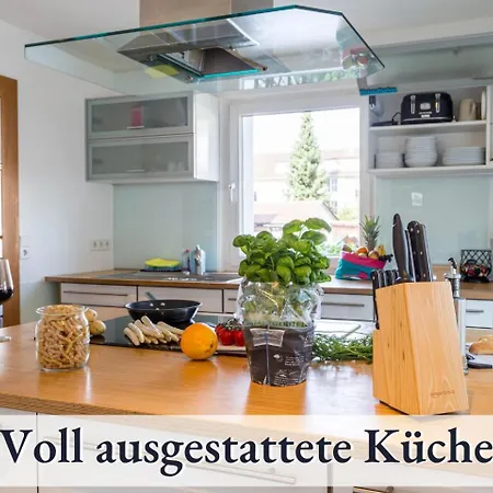 Relaxapartment Fuer Bis Zu 8 Gaeste, Familienfreundlich, Mit Viel Platz Und Garten Ravensburg Exterior photo