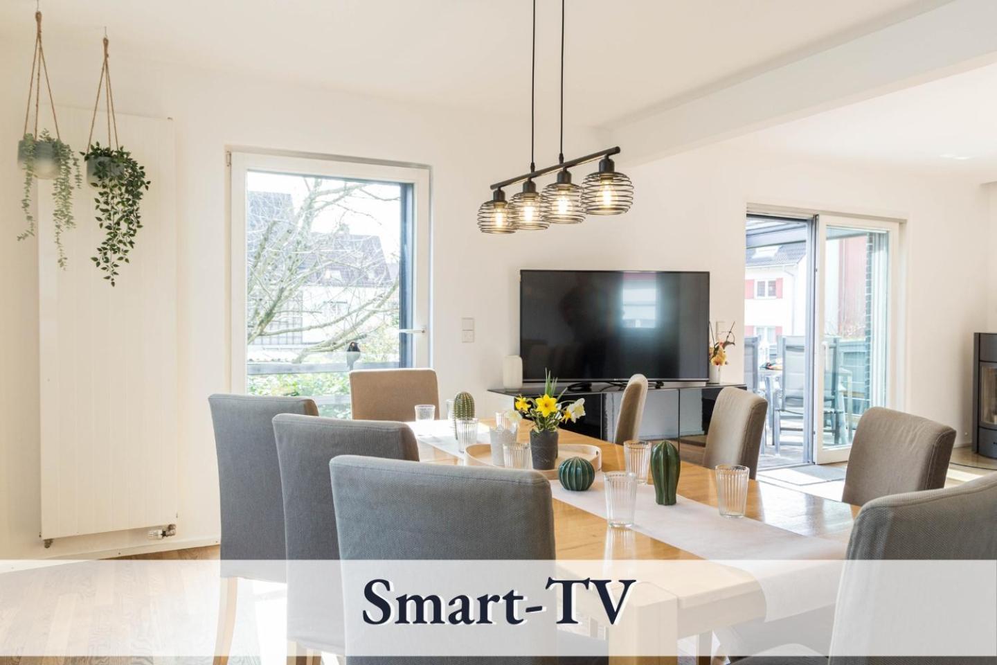 Relaxapartment Fuer Bis Zu 8 Gaeste, Familienfreundlich, Mit Viel Platz Und Garten Holiday home Ravensburg